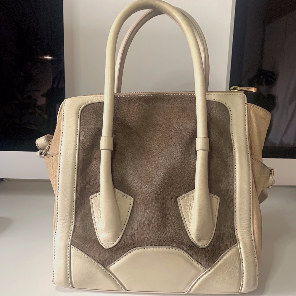 POUR LA VICTOIRE Horse Hair Tan Brown Handbag
